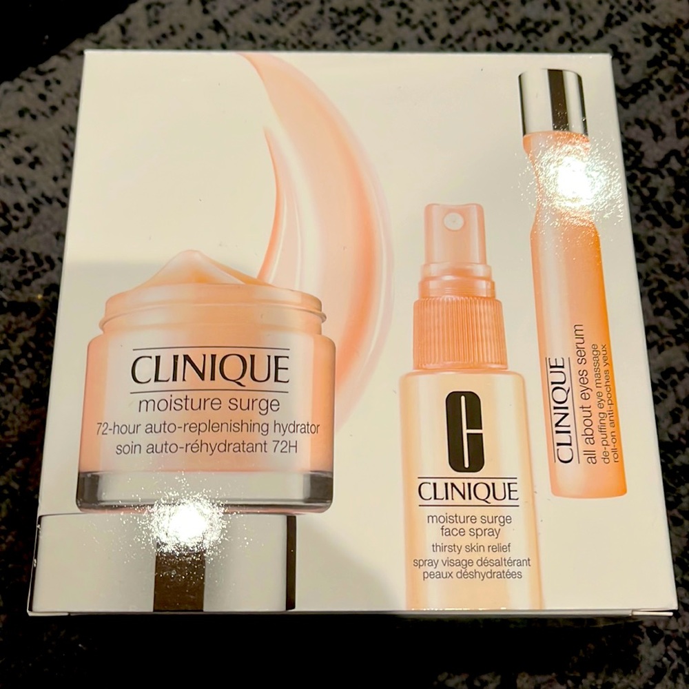 BNIB Clinique All About Moisture Set